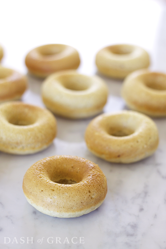 Baked Vanilla Bean Rose Donuts Recipe