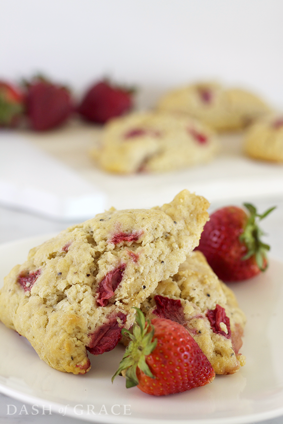 Strawberry Pepper Scones Recipe