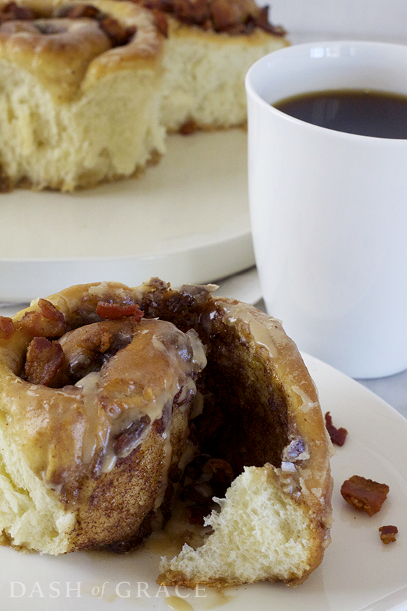 Maple Bacon Cinnamon Rolls Recipe