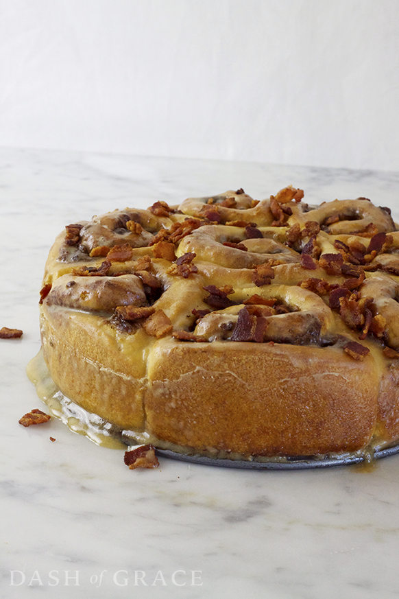 Maple Bacon Cinnamon Rolls Recipe