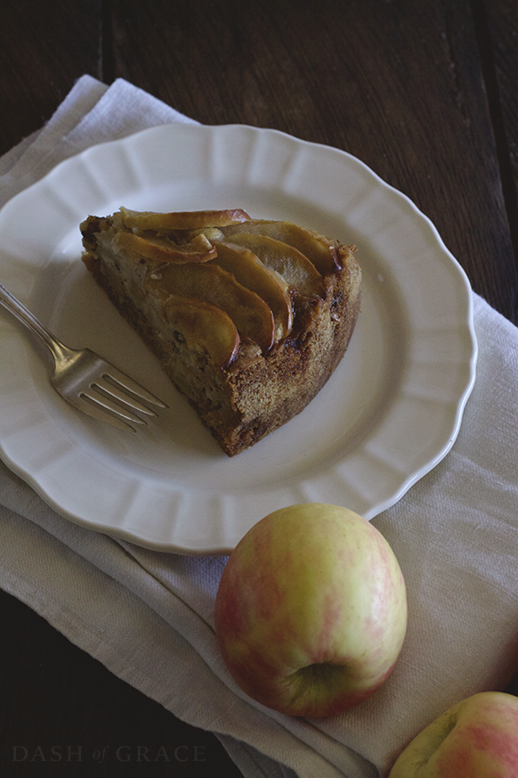 Grandma’s Raw Apple Cake Recipe