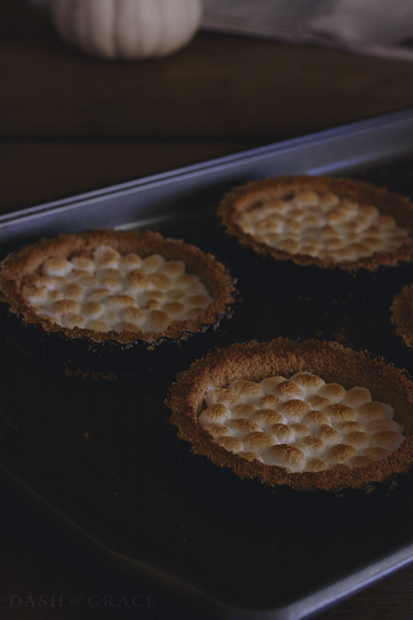 Spooky S'mores Spider Web Tarts Recipe