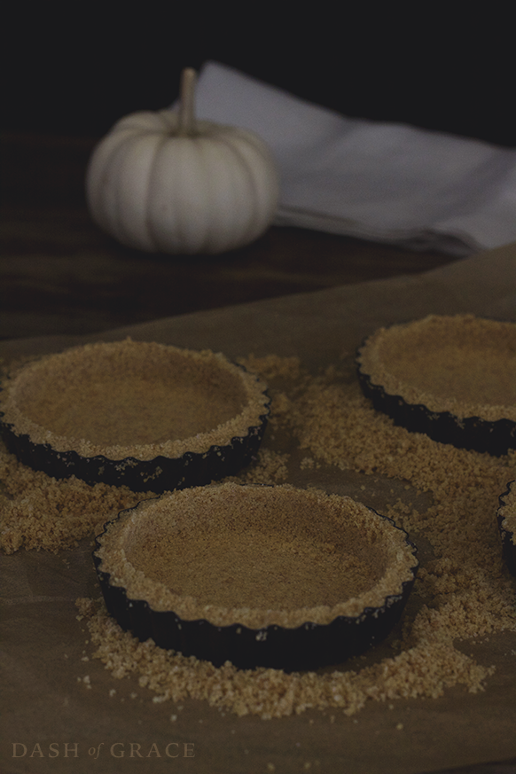 Spooky S'mores Spider Web Tarts Recipe